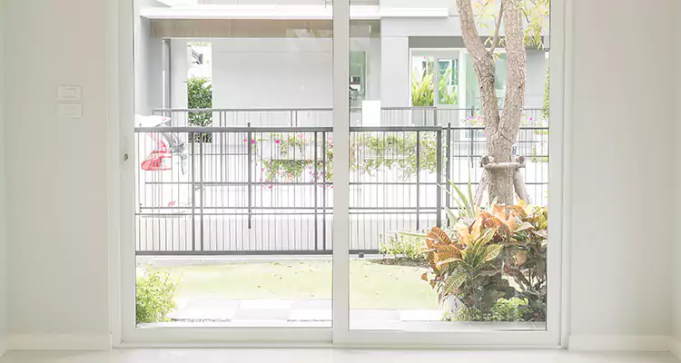 Balcony Screen Door Repair in Hallandale Beach, FL
