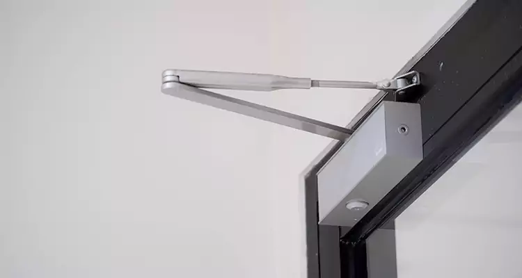 Screen Door Closer Repair in Hallandale Beach, FL
