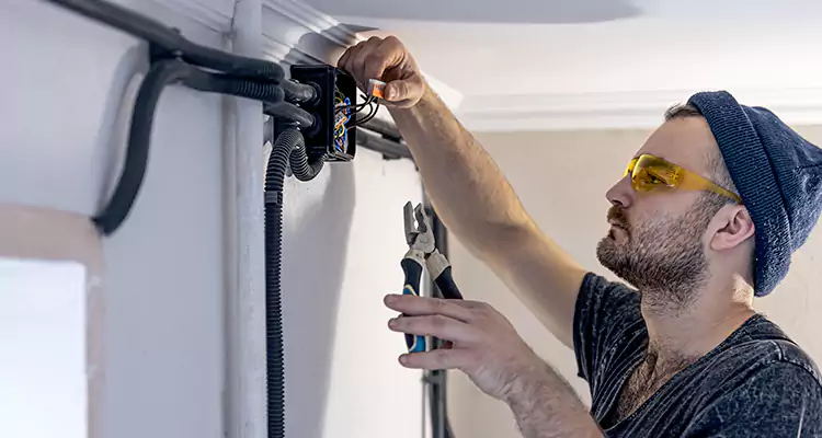 Garage Door Opener Cable Repair in Hallandale Beach, FL