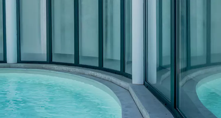 Repair Polyester Screen for Pool Enclosure in Hallandale Beach, FL
