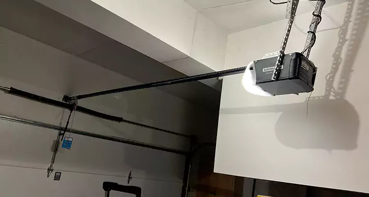 Linear Garage Door Opener Repair in Hallandale Beach, FL