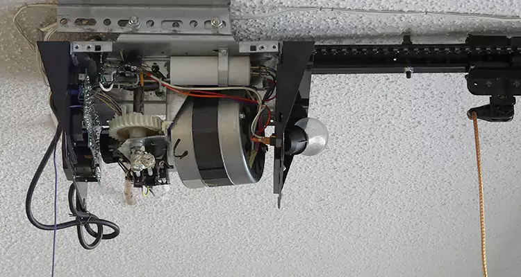 Garage Door Motor Replacement in Hallandale Beach, FL