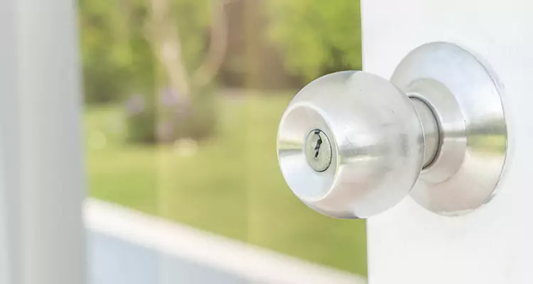 Patio Door Mechanism Jammed in Hallandale Beach, FL