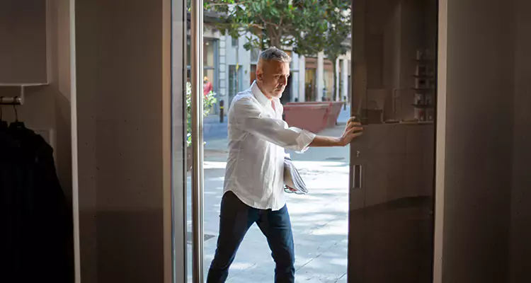 Track Cleaning and Repair for Stuck Doors in Hallandale Beach, FL