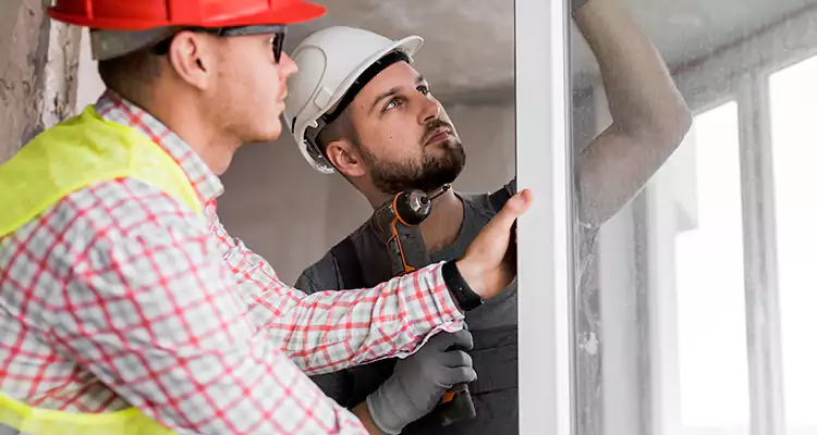 Sliding Patio Door Sticking? Expert Repair in Hallandale Beach, FL.
