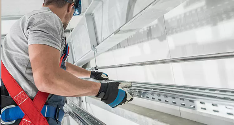 Glass Balcony Railing Replacement in Hallandale Beach, FL