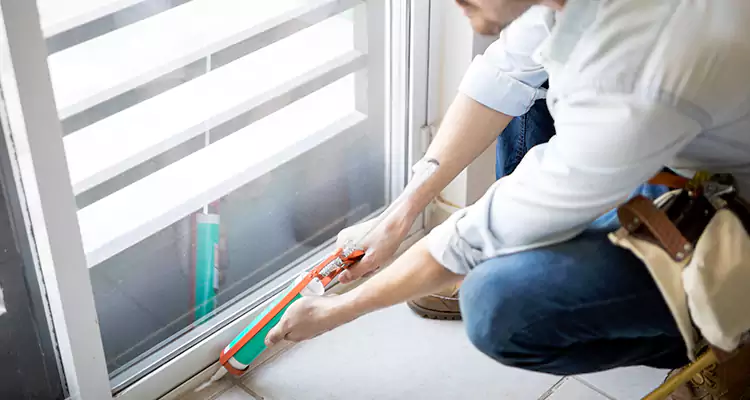 Dap Window Caulk Repair in Hallandale Beach, FL